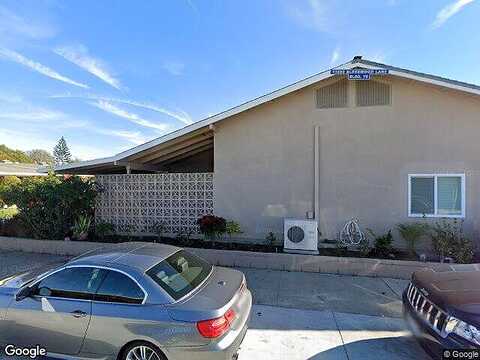 Weeburn Road #4 82B, Seal Beach, CA 90740