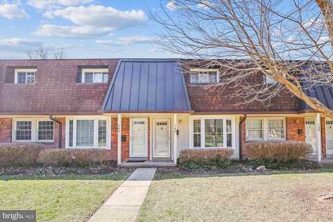 S Virginia Ave #29, FALLS CHURCH, VA 22046