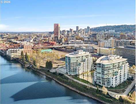 Nw Naito Pkwy #307B, Portland, OR 97209
