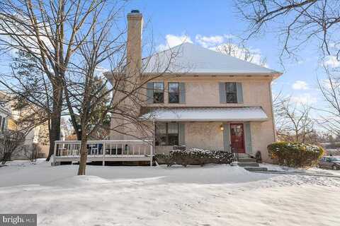 Heyward Rd #34, CHESTERBROOK, PA 19087