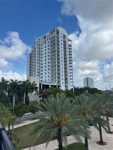 10 SW South River Dr, Miami, FL 33130