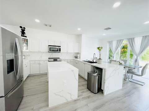 14731 SW 132nd Ct, Miami, FL 33186