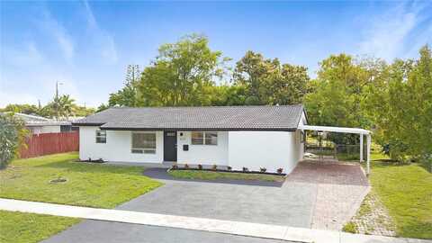 610 NW 38th Ct, Deerfield Beach, FL 33064