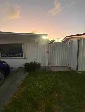 18670 Belview Dr, Cutler Bay, FL 33157