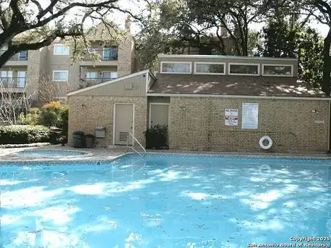 Medical Dr #102C, San Antonio, TX 78229