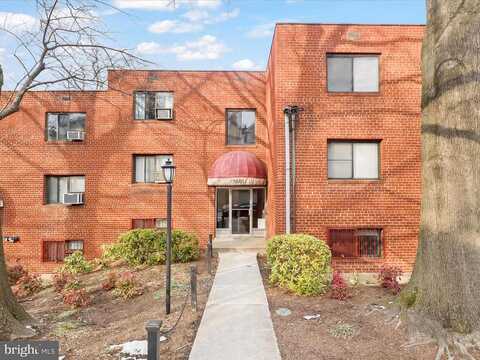 N Colonial Ter #201-X, ARLINGTON, VA 22209