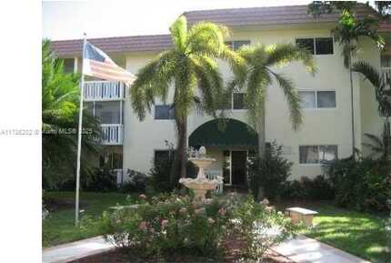 200 GALEN DR, Key Biscayne, FL 33149
