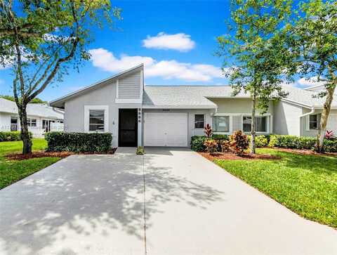 8886 Windtree St, Boca Raton, FL 33496