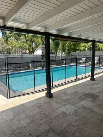 14600 SW 143rd Ter, Miami, FL 33186