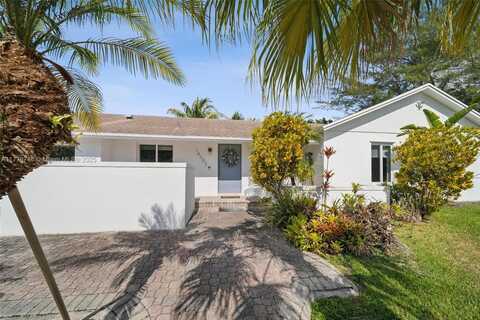 18002 SW 87th Pl, Palmetto Bay, FL 33157