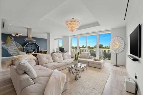 4701 N Meridian Ave, Miami Beach, FL 33140