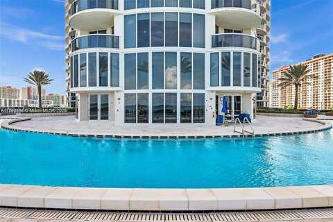 17201 Collins Ave, Sunny Isles Beach, FL 33160