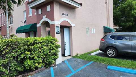 12035 SW 14th St, Miami, FL 33184