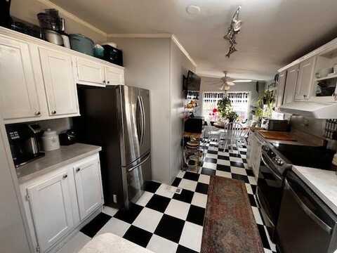 16 Rockland Drive, Old Orchard Beach, ME 04064