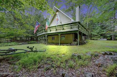 Cranberry Court, Tafton, PA 18451