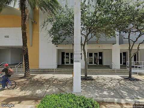 8Th, MIAMI, FL 33130