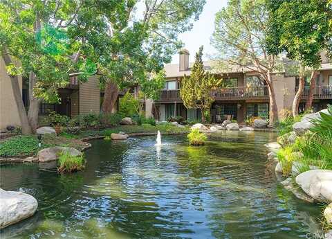 W Macarthur Blvd, Santa Ana, CA 92704