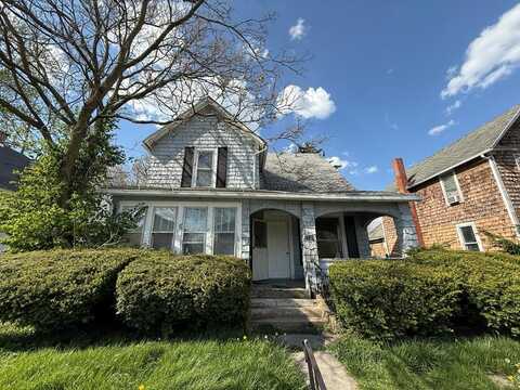 1134 Wayne St, Lima, OH 45805