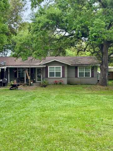 447 Fm 2540 N, Bay City, TX 77414