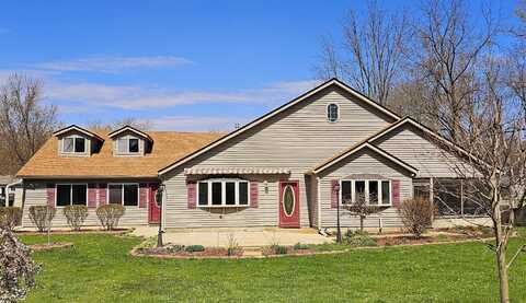 N942 Rose Dr, Genoa City, WI 53128