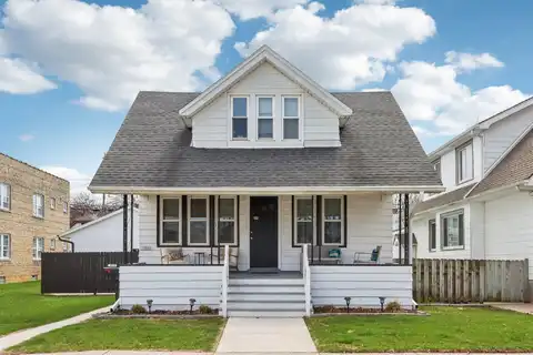 3855 E Layton Ave, Cudahy, WI 53110