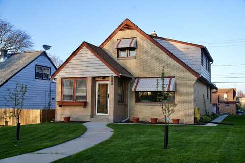 3542 S 35th St, Milwaukee, WI 53221