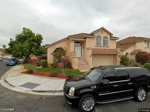 S Rock Springs Dr, Hayward, CA 94545