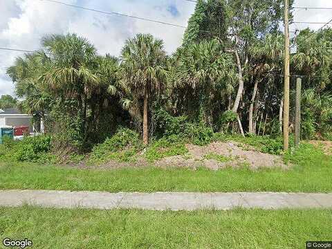 S San Mateo Dr, North Port, FL 34288