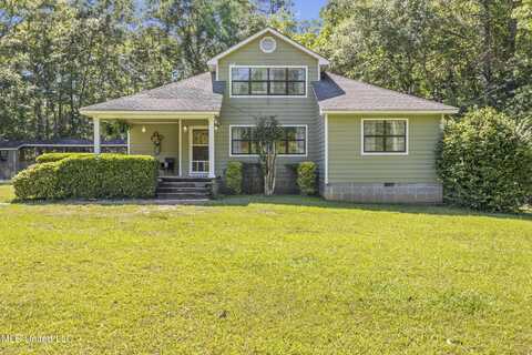 16441 E Adams Road, Saucier, MS 39574