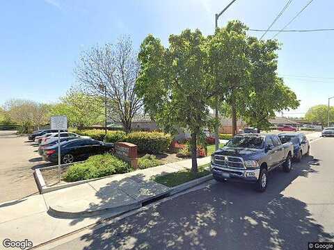 E 1520 Bessie Ave, Tracy, CA 95376