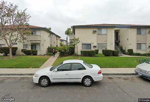Kelowna Rd #18, San Diego, CA 92126