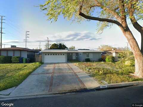 Avenue J13 W, Lancaster, CA 93534