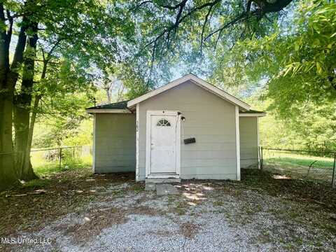 502 S Bayou Avenue, Cleveland, MS 38732