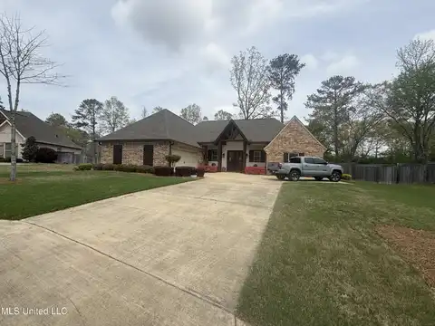 122 Rosemont Drive, Brandon, MS 39042