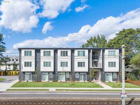 E Burnside St #23, Portland, OR 97216