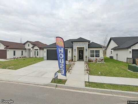 N Woody St, Edinburg, TX 78541