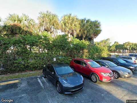 Presidential Way #505, West Palm Beach, FL 33401