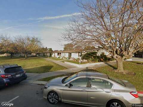 Annandale Dr Apt 20J, Seal Beach, CA 90740