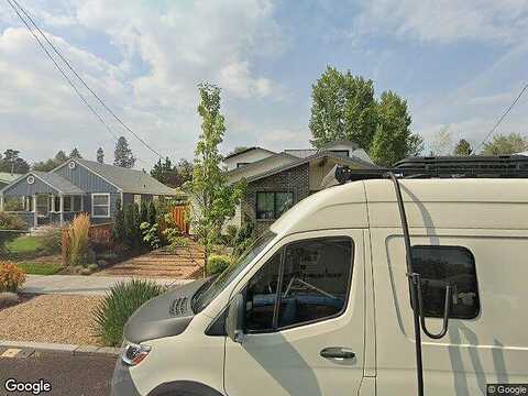 Nw Columbia St, Bend, OR 97703