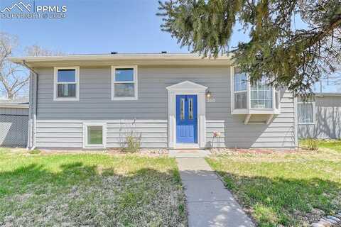 E Circle Drive, Canon City, CO 81212