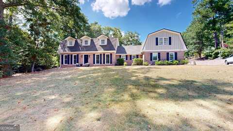 Dartmouth Court, Columbus, GA 31904