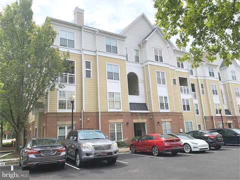 Highcourt Lane, Herndon, VA 20170