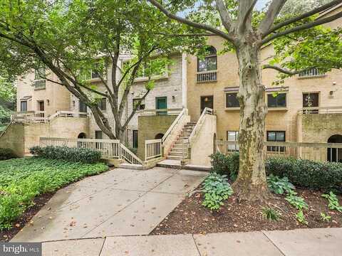 Boathouse Court, Reston, VA 20191