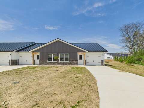 9904 W Bison Drive, Yorktown, IN 47396