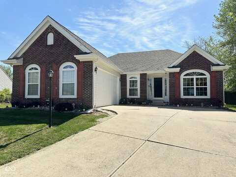 6231 Oak Limb Court, Indianapolis, IN 46221