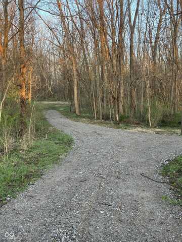 0 River Road, Columbus, IN 47201