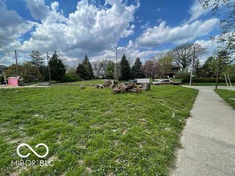 2620 Broadway Street, Indianapolis, IN 46205