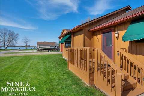 374 Monroe, Harsens Island, MI 48028