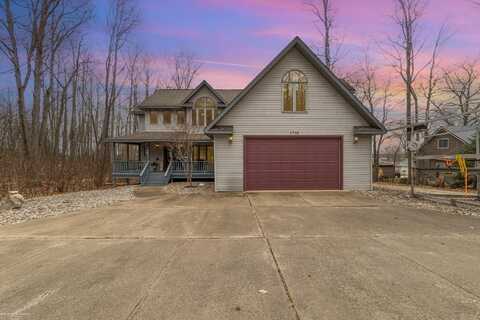 1736 W Higgins Lake, Roscommon, MI 48653