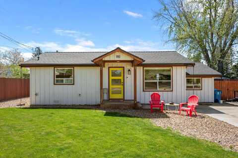 992 NE Ochoco Avenue, Prineville, OR 97754